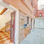 Santa Marina Apartment Rialto